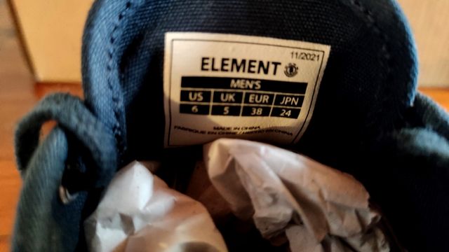 Scarpe Element blu nuove