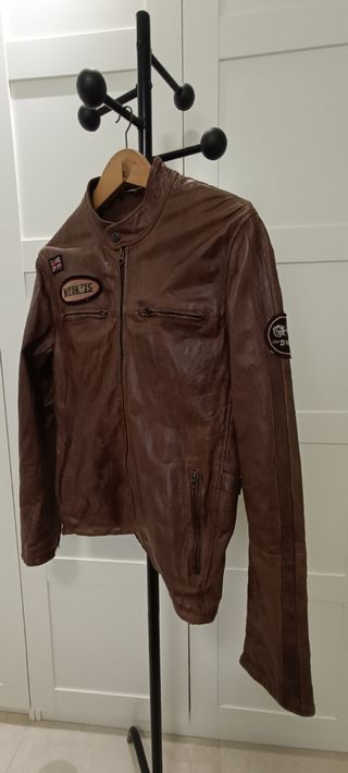 Chaqueta de cuero marrón Zara