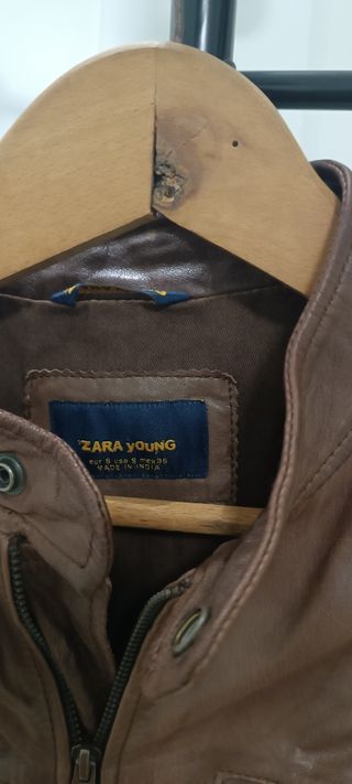Chaqueta de cuero marrón Zara