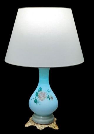 Lume  antico vetro opalino