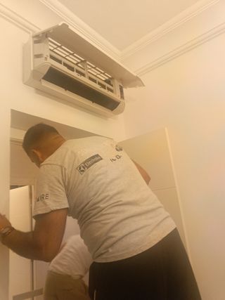 Se instala aires acondicionados,calentadore