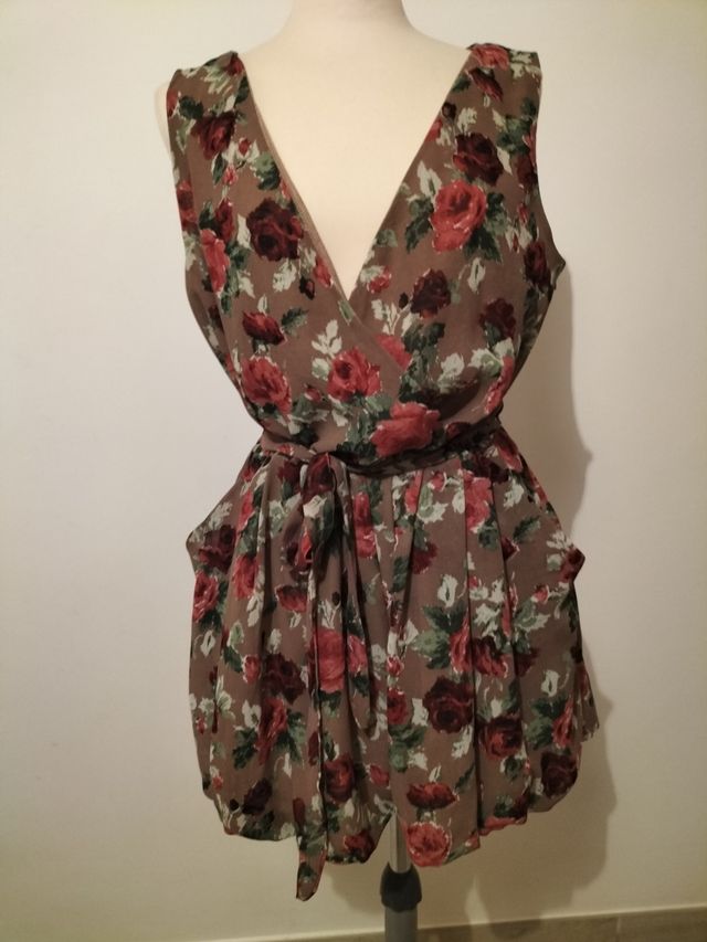 Vestito floreale marrone e rosso