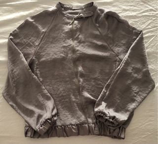 Bomber gris plata Zara