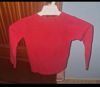 Camiseta niña roja con dibujo