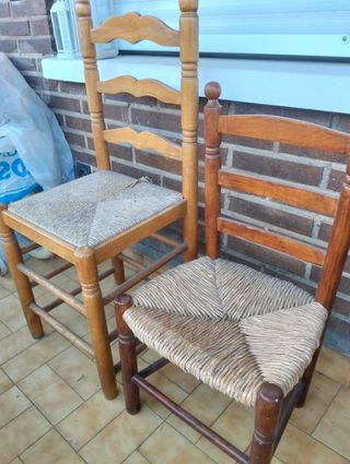Sillas de madera con asiento de enea