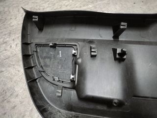 Moldura portón trasero Seat Leon MK2