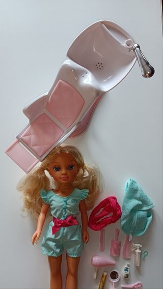 Nancy un día en la peluquería