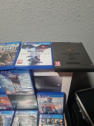 PS4 (PlayStation 4) 500GB + Juegos