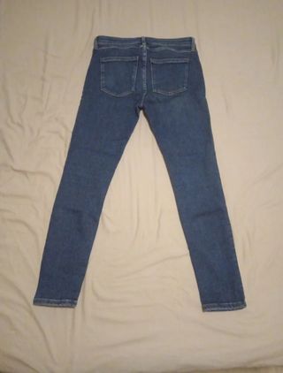 Lote 3 Pantalones Vaqueros Mujer Zara y Levis