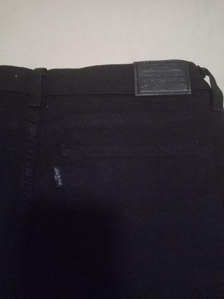 Lote 3 Pantalones Vaqueros Mujer Zara y Levis