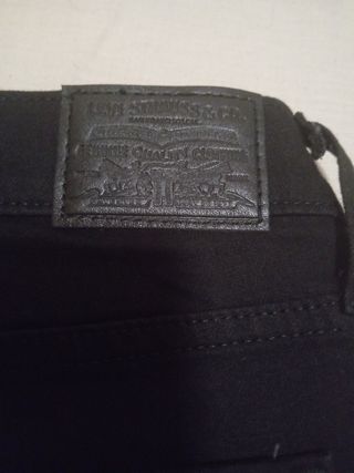 Lote 3 Pantalones Vaqueros Mujer Zara y Levis