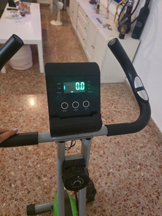 Bicicleta Estática Verde y Gris