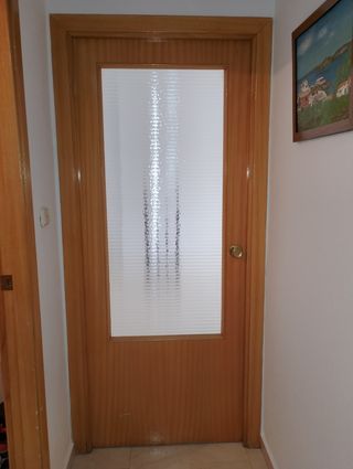 Puerta paso 82cm izquierda con cristal