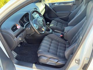 Volkswagen Golf 2010