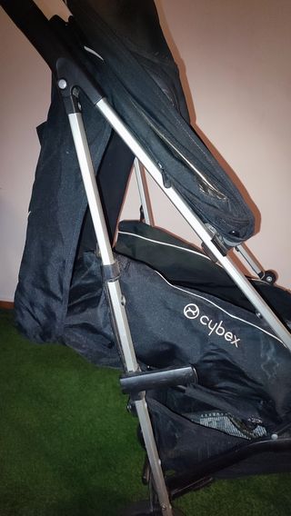 Silla de paseo Cybex negra