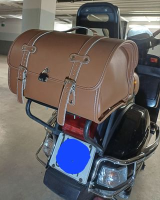Maleta de cuero para moto