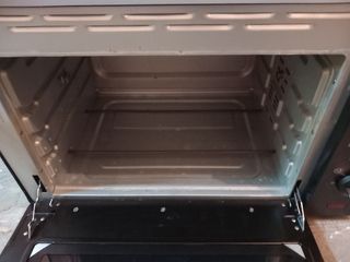 Horno Eléctrico Grande Poco Usado