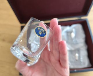 Caja vasos chupito plata de ley.ENVÍO