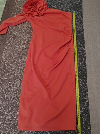 Vestido invitada un hombro