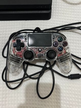 PS4 Negra 500 GB - Incluye Mandos y Cables+ Juego 