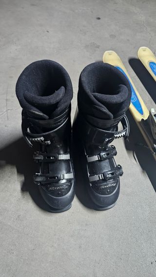 Esquís Rossignol Axium con bastones