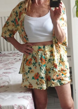 Conjunto Zara floral amarillo