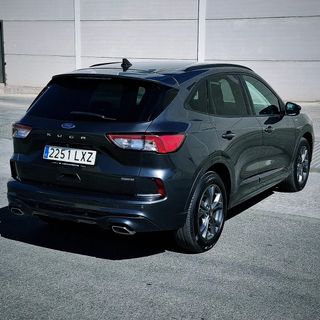 Ford Kuga 89.000km 2022 