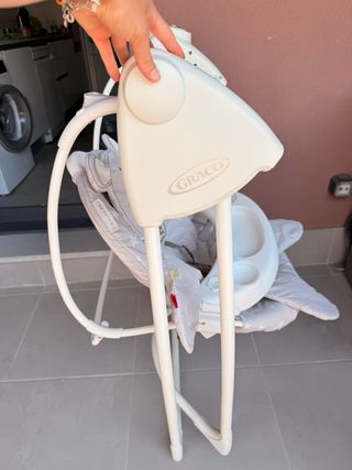 Mecedora bebé automática