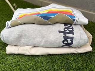  Camiseta y regalo 2 pantalones  talla 13/14 