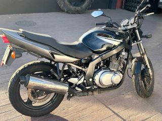 Suzuki GS500