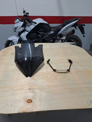 Kawasaki Z750 2010 con extras