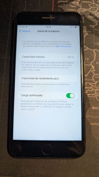 iPhone 7 Plus 128 GB Negro con batería al 83 %