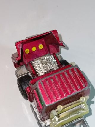 TRACTORA FORD LTS DE 1973 1/43 MATCHBOX