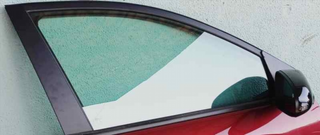 LUNA DELANTERA DERECHA HYUNDAI KONA