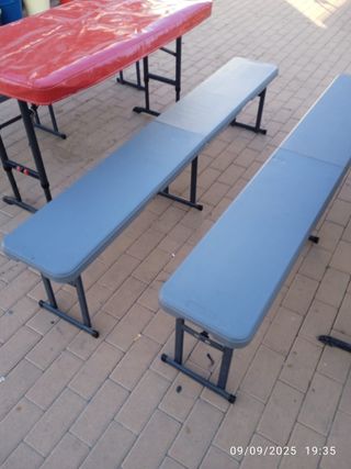 Banco Plegable Plástico Duro Gris 30 € unidad