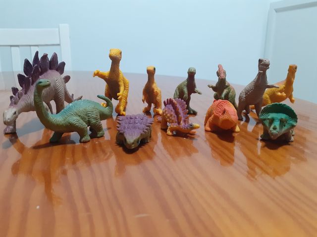 12 Dinosaurios Miniland