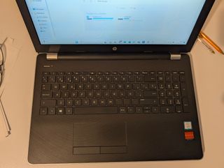 Portátil HP i5 16GB RAM SSD  1000GB de memoria