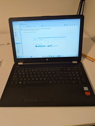 Portátil HP i5 16GB RAM SSD  1000GB de memoria