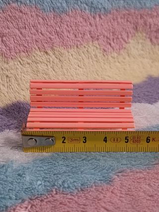 Banco miniatura para casas de muñecas