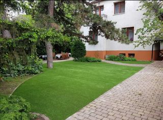 Césped artificial y jardinería