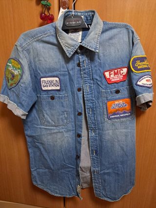 3 camisas superdry y 1 martin marshall talla s