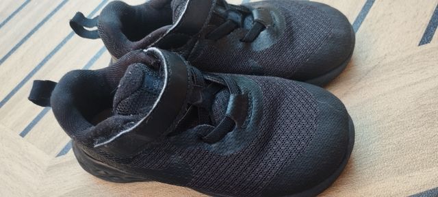 Zapatillas Nike Niño/niña Talla 26