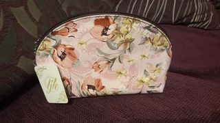 Bolso/Neceser floral rosa