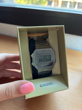 Reloj Casio Plateado