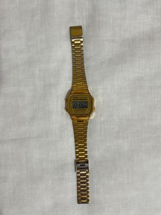 Reloj Casio Digital Dorado