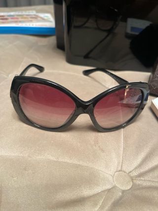 Gafas de sol Bulgari negras y rosas