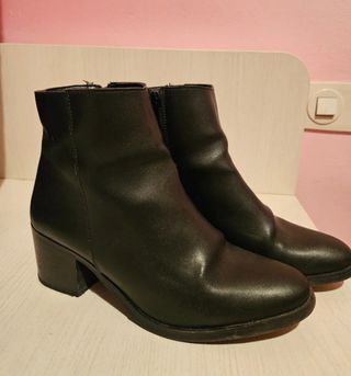 Botines negros