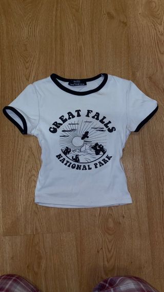Bershka camiseta blanca Great Falls