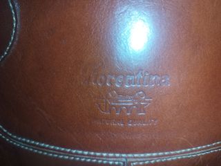 Bolso de cuero vintage marrón.