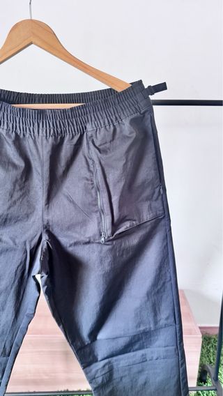 Pantalón Nike Tech Pack Dri-FIT Talla M Negro